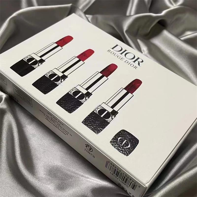 Dior 4-Piece Mini Lipstick Set (1.5gx4) ā Elegance in Every Shade