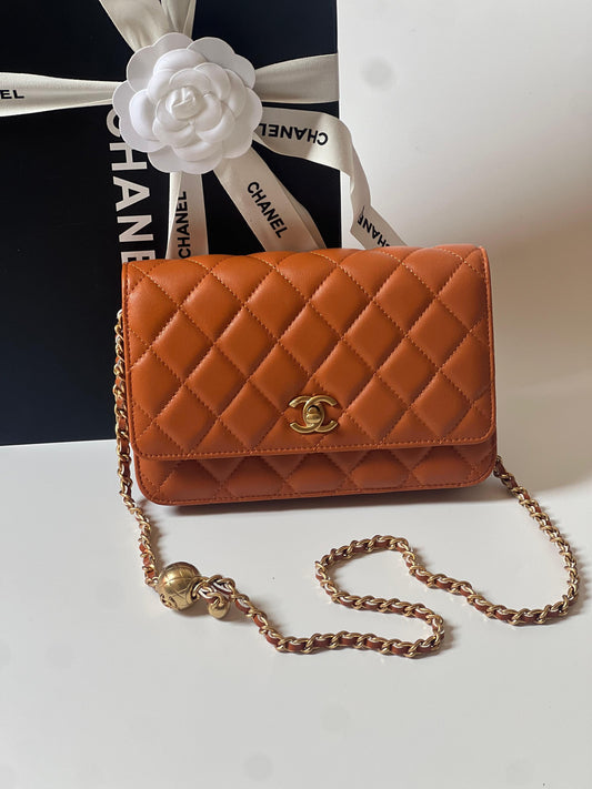 Chanel Pearl Crush Wallet on Chain
