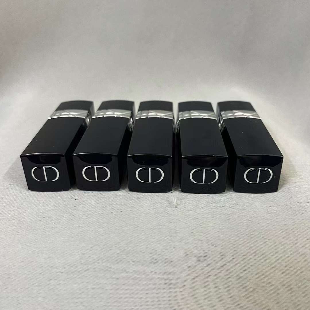 Dior 5 Pcs Mini Lipsticks – Unveil the Essence of Luxury